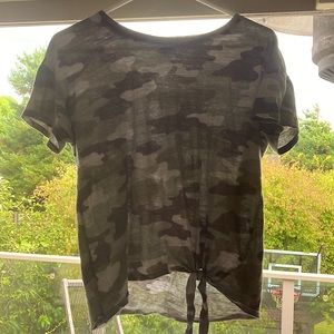 Lucky Brand camouflage tee. Crop style with tie - longer in back. Size S. EUC